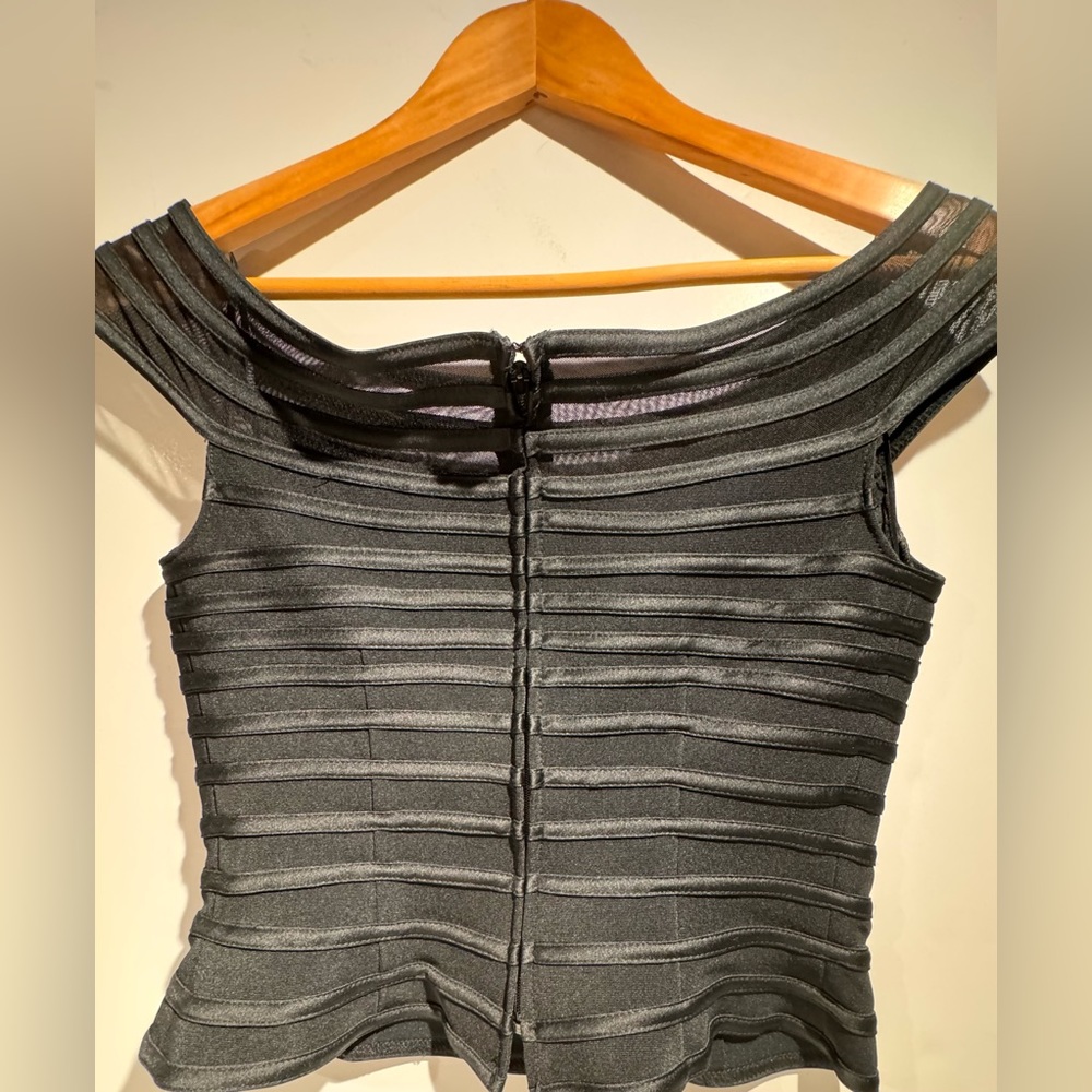 Js Collections Fitted Illusion Cropped Dressy Top - image 3